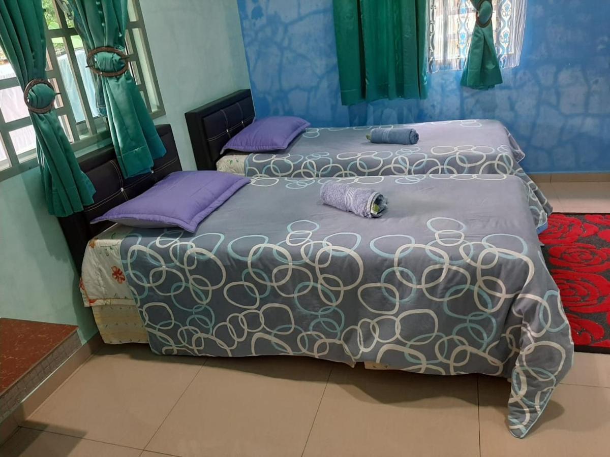 Twin Castle Homestay Kuala Pilah Zewnętrze zdjęcie