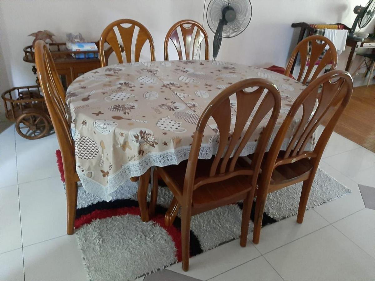 Twin Castle Homestay Kuala Pilah Zewnętrze zdjęcie