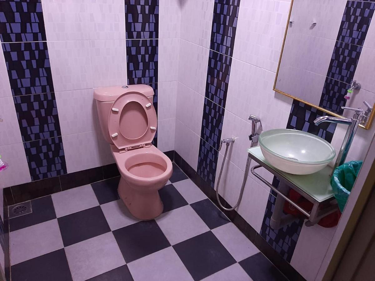Twin Castle Homestay Kuala Pilah Zewnętrze zdjęcie