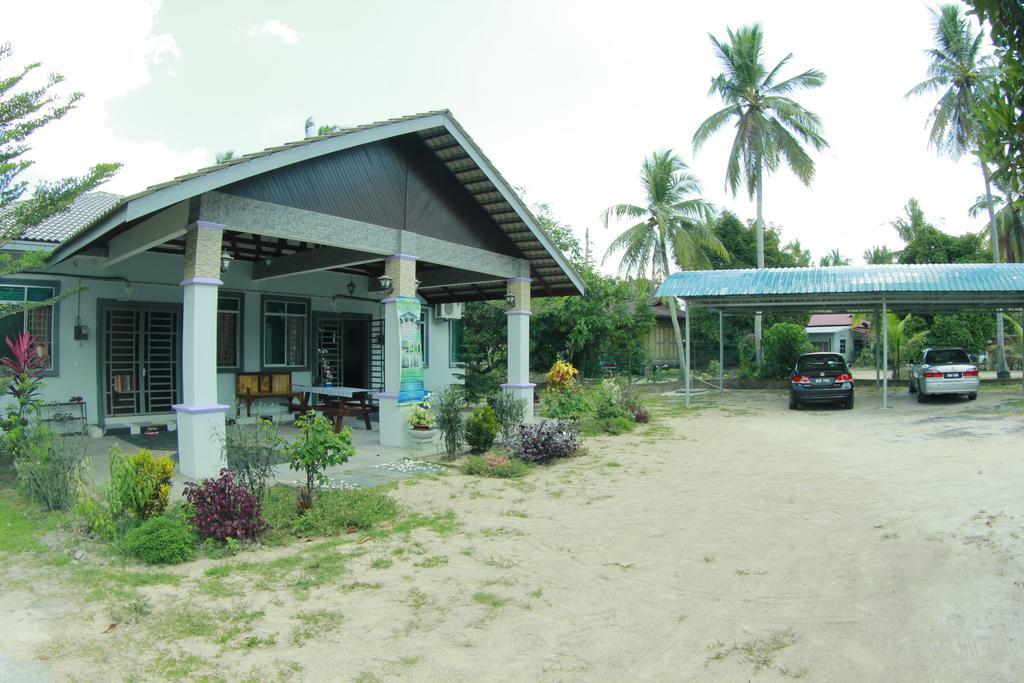 Twin Castle Homestay Kuala Pilah Zewnętrze zdjęcie