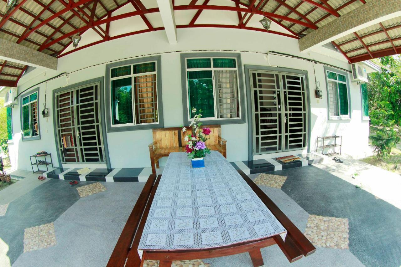 Twin Castle Homestay Kuala Pilah Zewnętrze zdjęcie